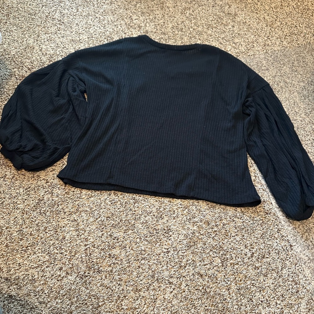 HYFVE Black Ribbed Knit Sweater